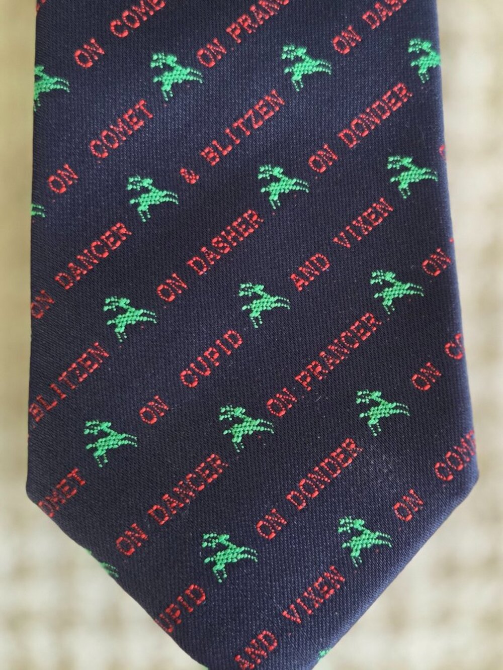 Gallery Originals Tie Necktie Reindeer Names Christmas Blue Red Green 2.75"x54"